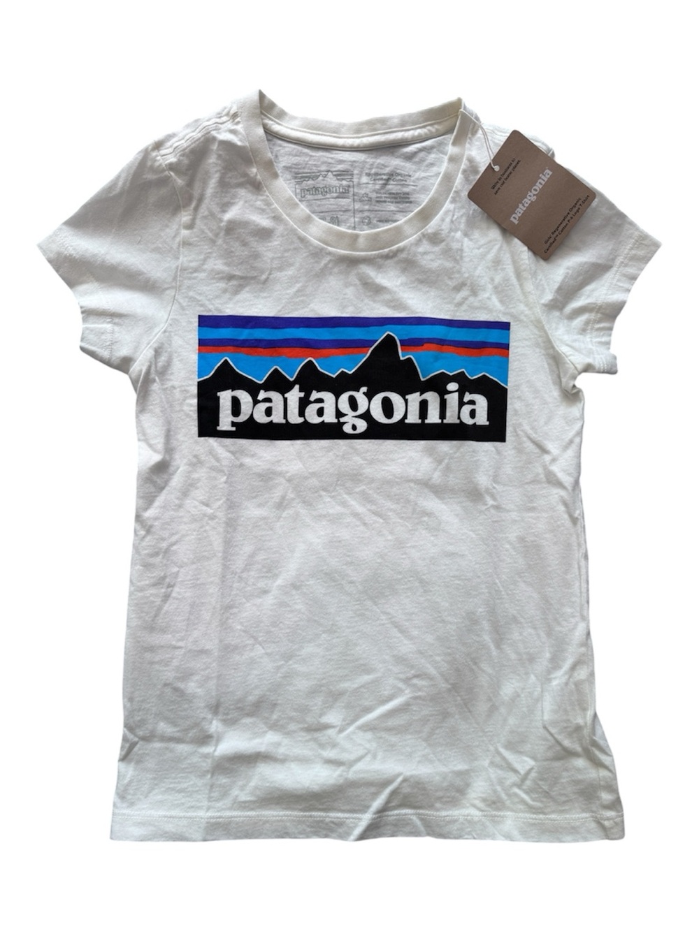Patagonia Girls P-6 Logo Responsibili-Tee 
Regenerative Organic Certified Size S